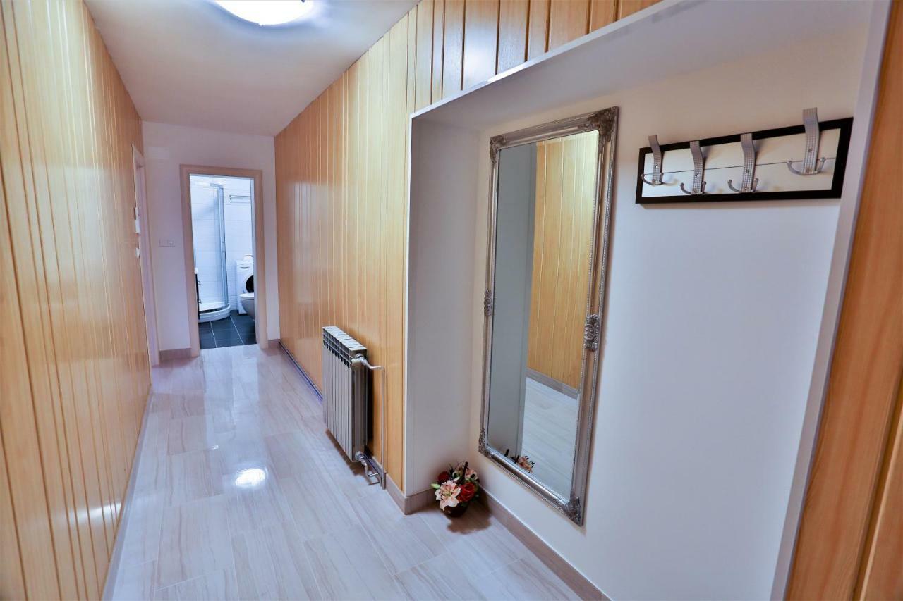 Luxury Apartment M&N In Split - Free Parking Exterior photo